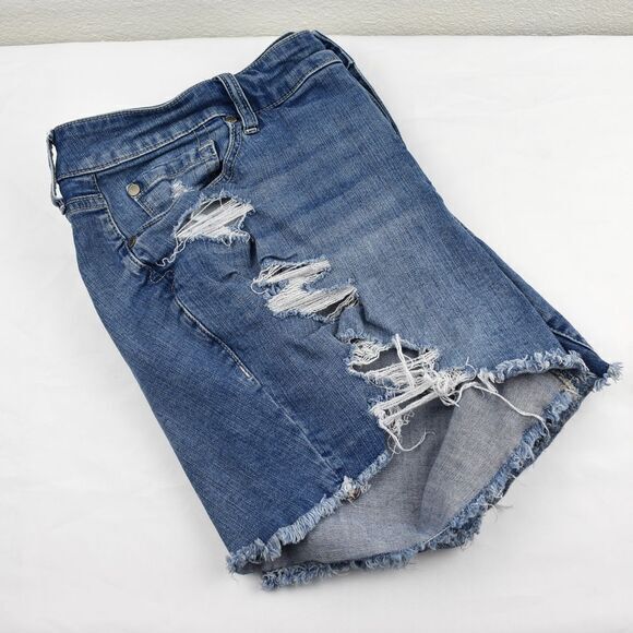 torrid Pants - Torrid 5 Inch Vintage Stretch Mid-Rise Denim Short Size 18 Gently Used Condition